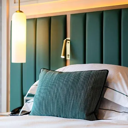 Hotel The Europe &